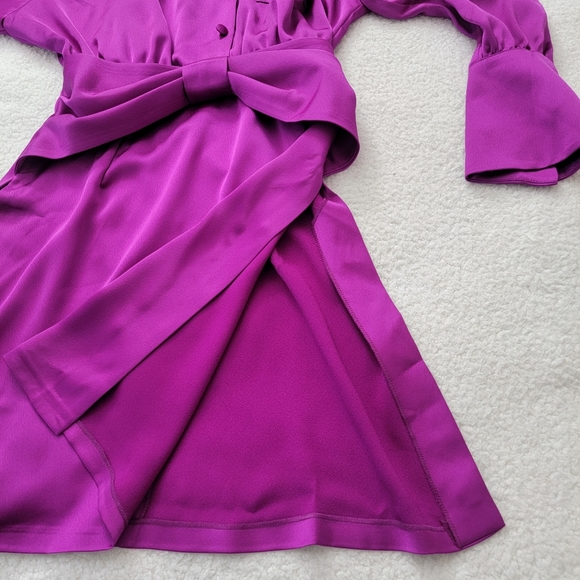 Ellae Lisque Purple Satin Long Sleeve Side Slits Bow Front Dress Women's size L. - Picture 11 of 13